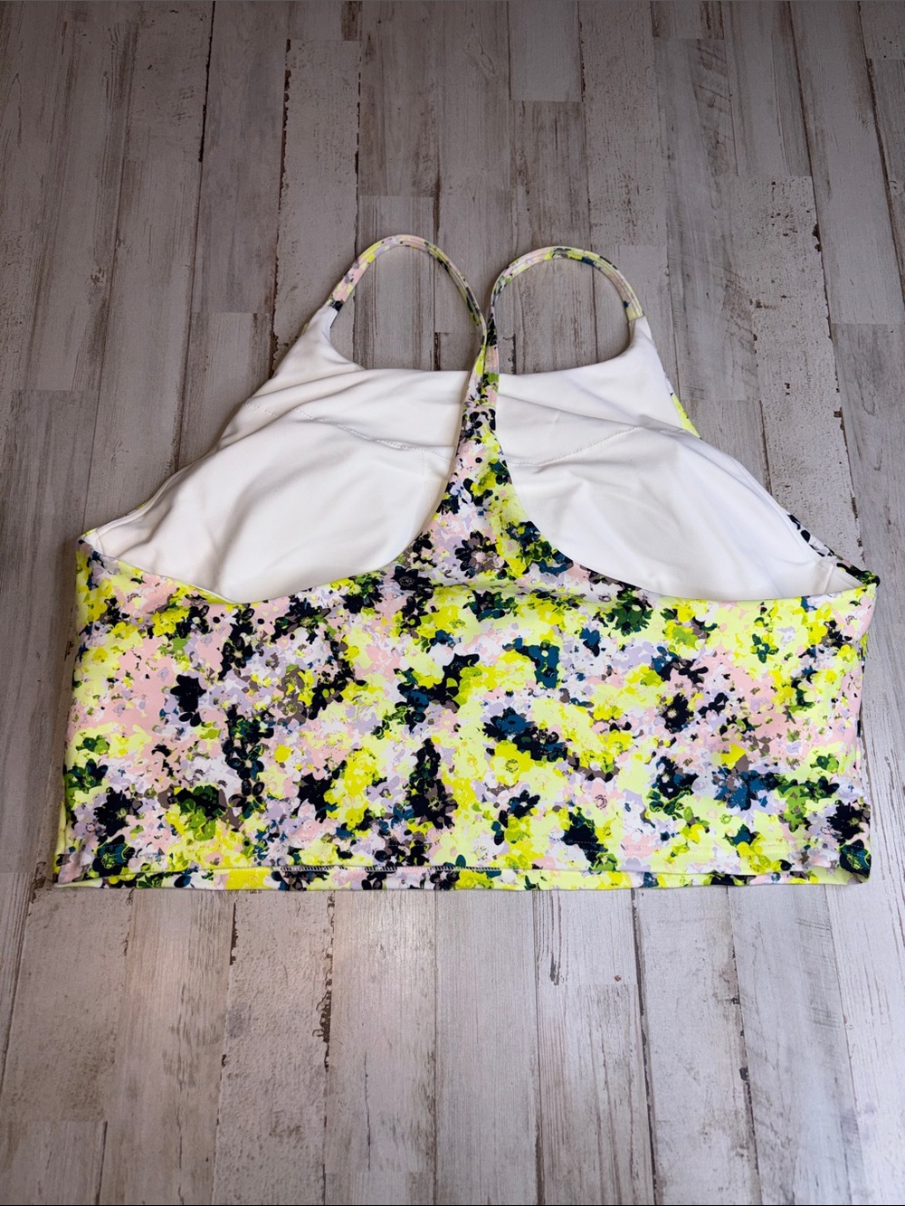 Old Navy Active Powersoft Neon Floral  Built-in-Bra Yellow & Green Plus Sz XXL - Picture 8 of 13